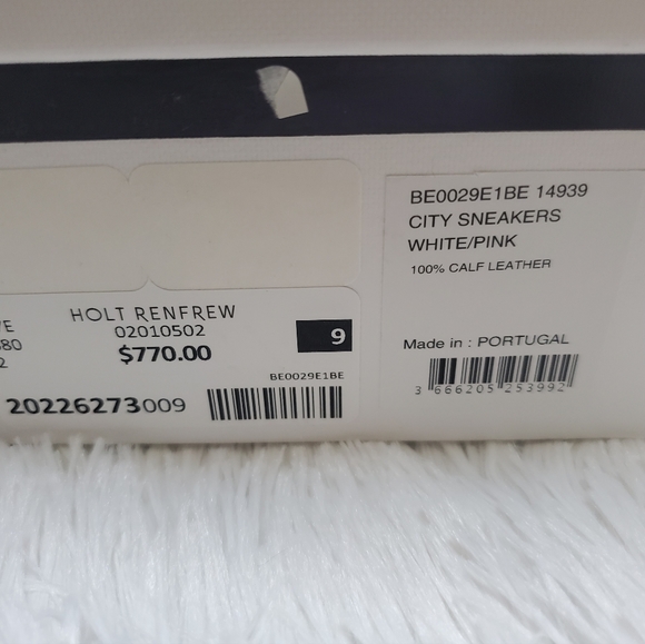 BNIB GIVENCHY Women's Sneakers - Picture 3 of 8